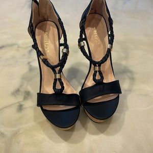 Venus Wedge Sandel